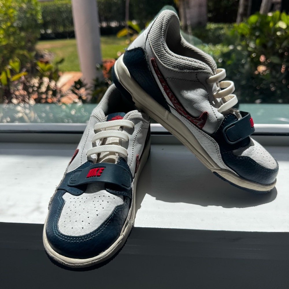Nike Air Jordan Legacy 312 Low Younger Kids' Sneaker